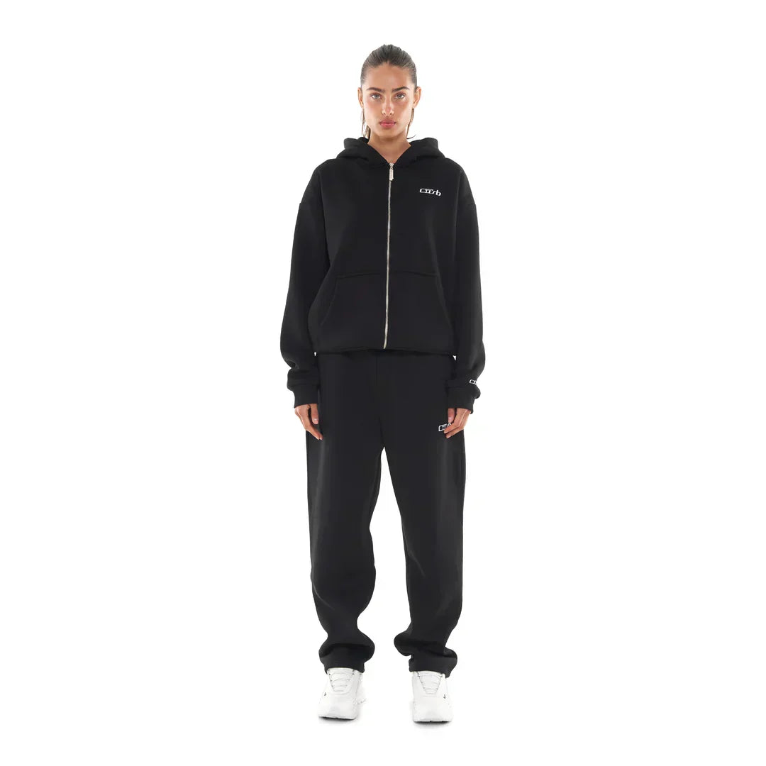 ZIP-UP BLACK